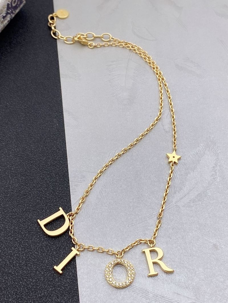 chr1st1an D10r necklaces